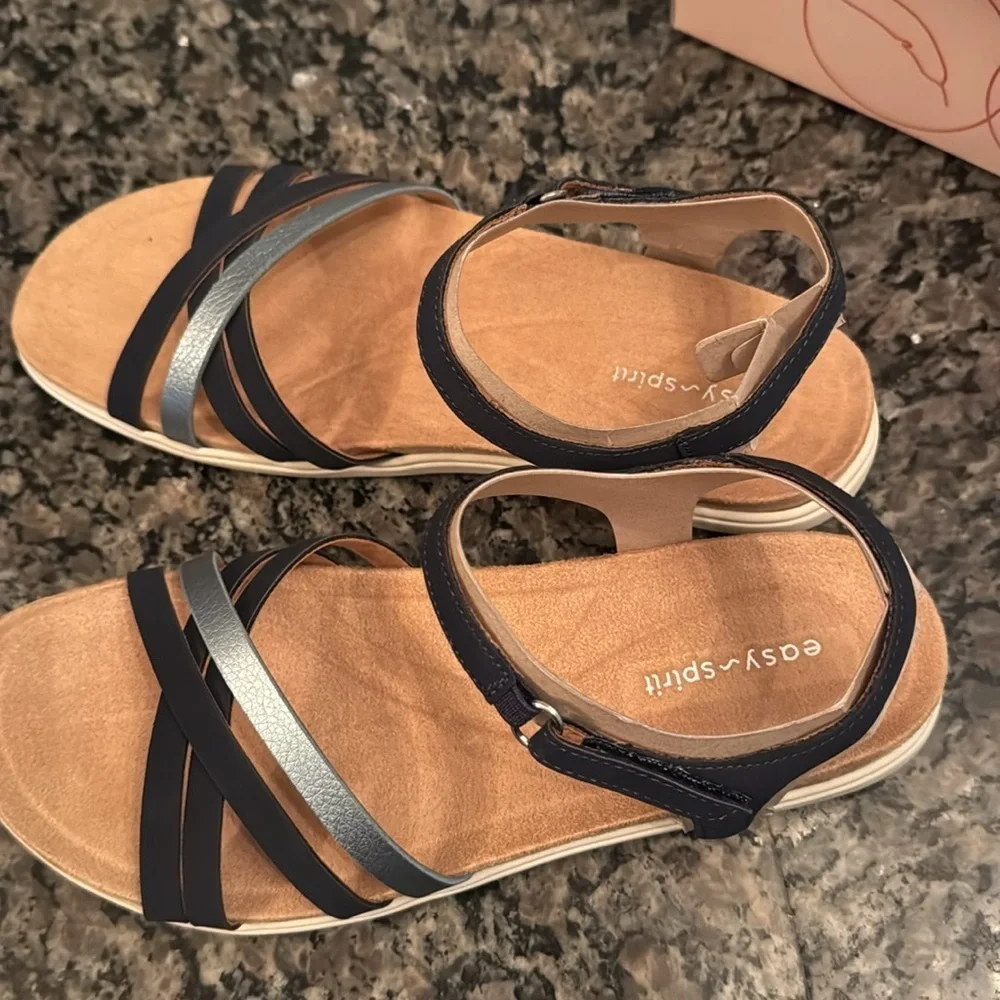 Easy spirit bottle 3 dark blue ankle strap comfort sandal NIB 7.5